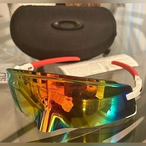 SOLD - New Oakley Kato Cycling Glasses w/ Torch Prizm Lenses